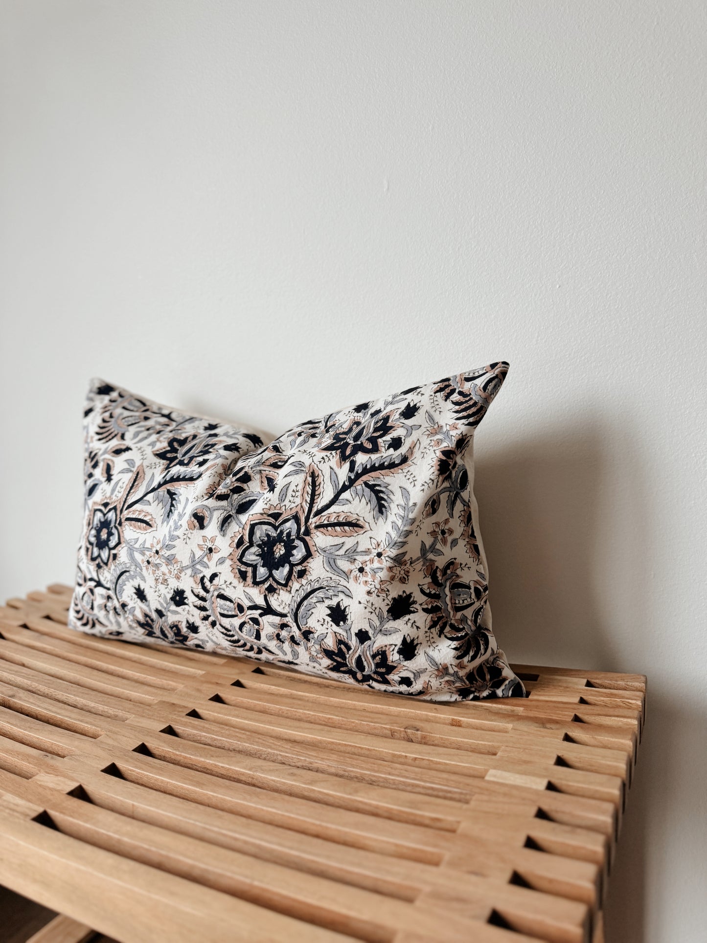 Cicely Pillow Cover
